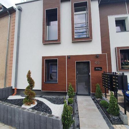 Guesthaus 1 Apartment Dudelange Bagian luar foto